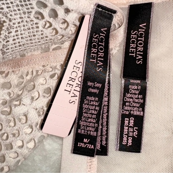 Victoria’s Secret Very Sexy Lacey bralette size L and Cheeky Panties M ❤️ - Picture 7 of 12